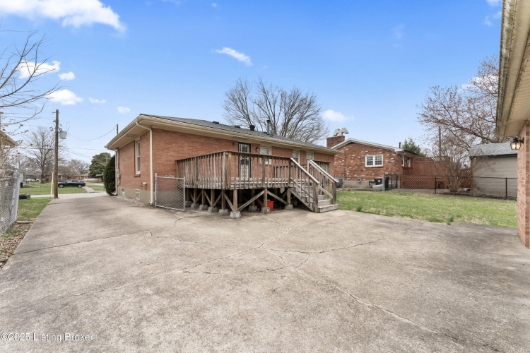 Listing Image 18
