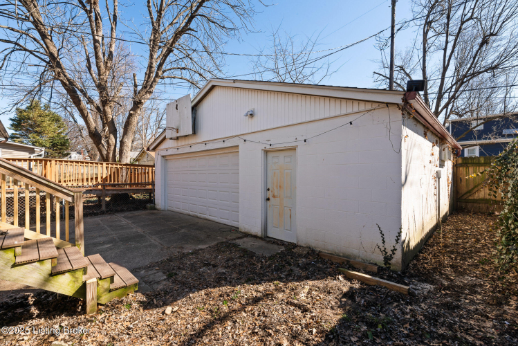 Listing Image 40