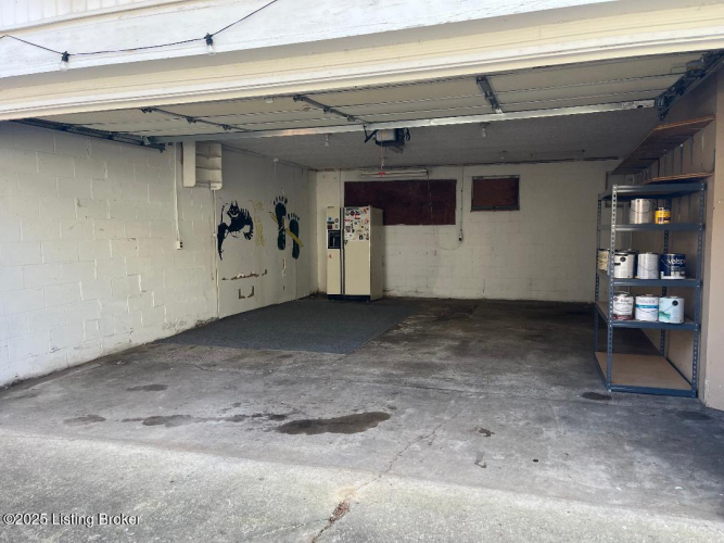 Listing Image 41