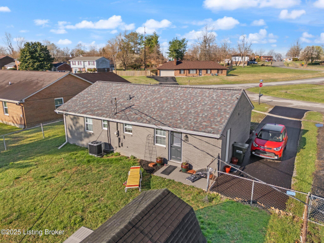 Listing Image 14