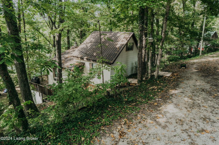 Listing Image 42