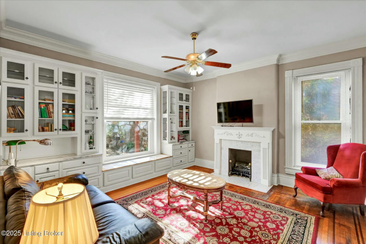 Listing Image 16
