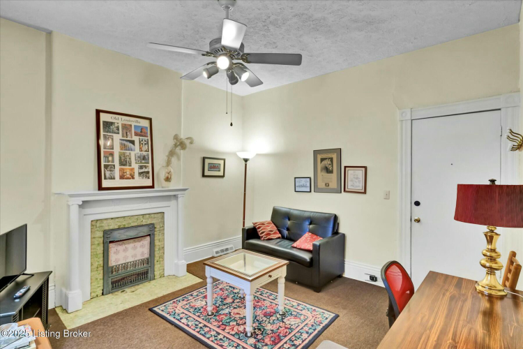 Listing Image 31