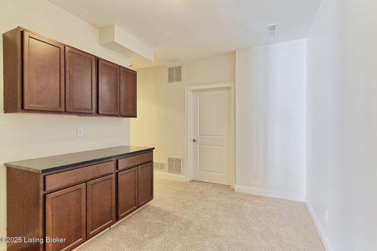 Listing Image 56