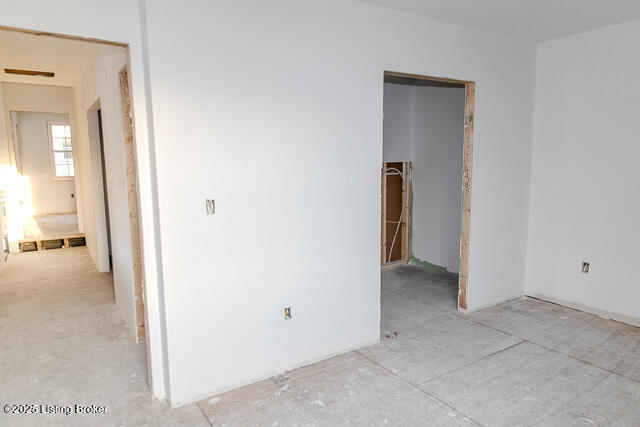 Listing Image 30