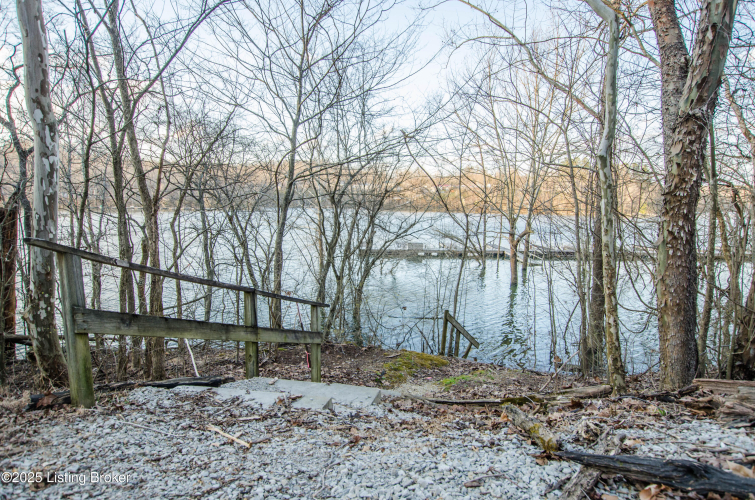 Listing Image 80