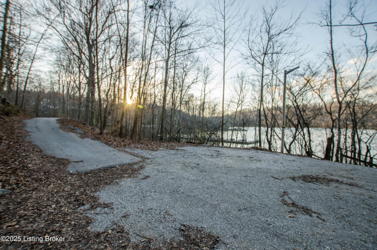 Listing Image 81
