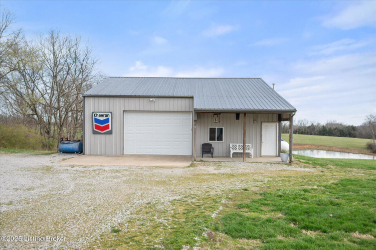Listing Image 33