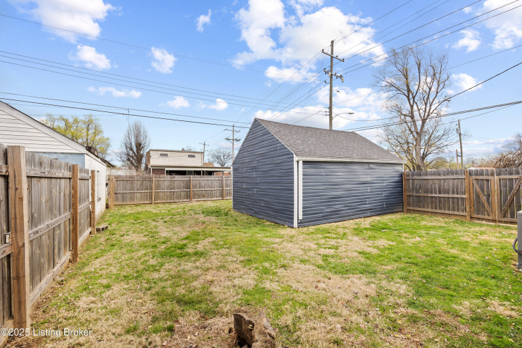 Listing Image 17