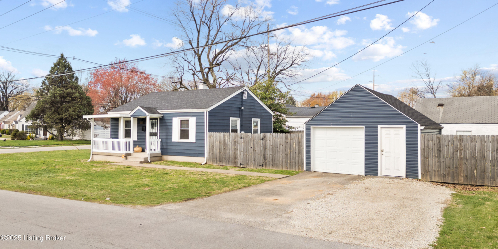 Listing Image 24
