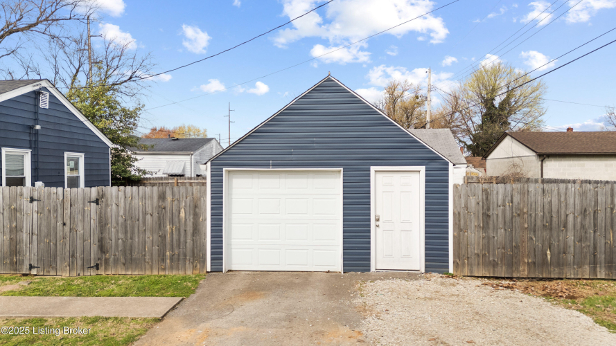 Listing Image 25