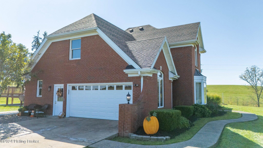Listing Image 36