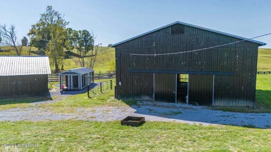 Listing Image 76