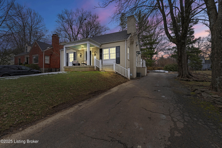 Listing Image 43