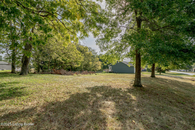 Listing Image 38
