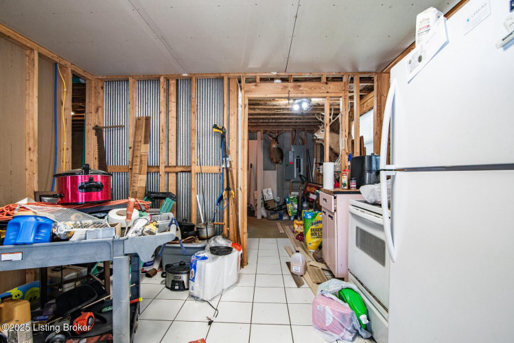 Listing Image 28