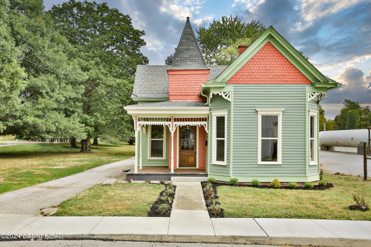 Listing Image 3