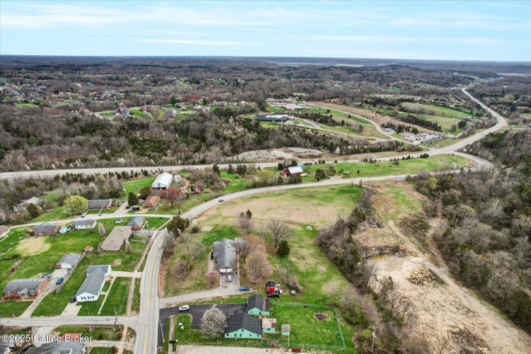 Listing Image 16