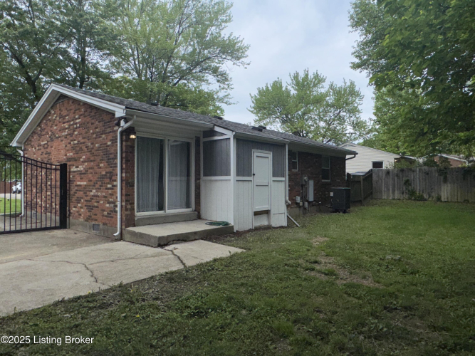 Listing Image 14