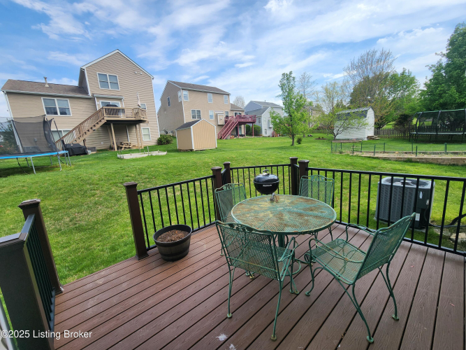 Listing Image 24