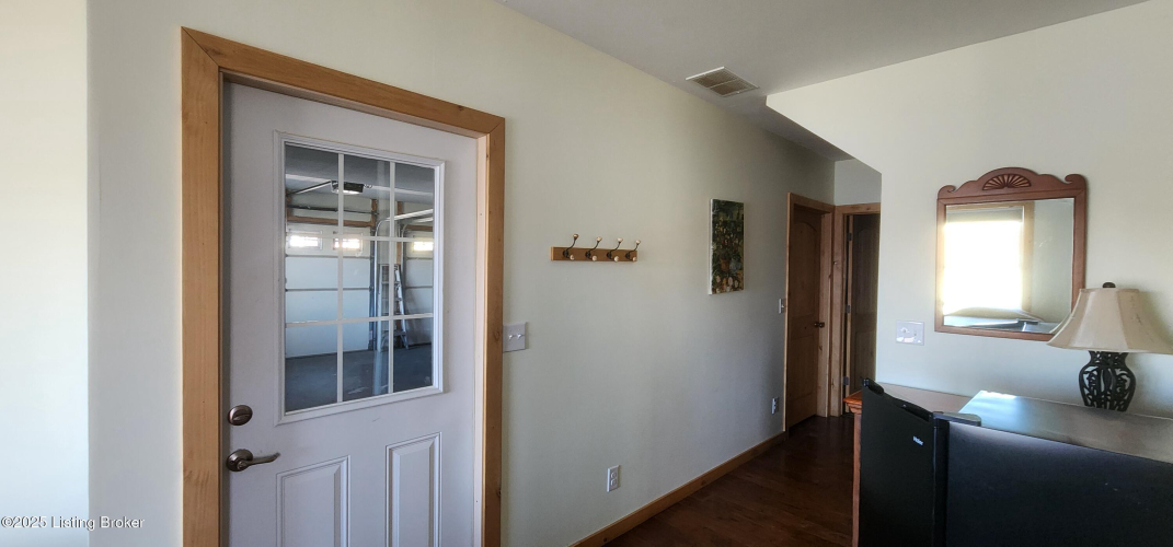 Listing Image 56