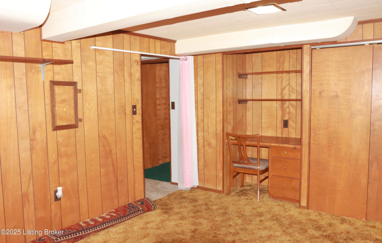 Listing Image 33