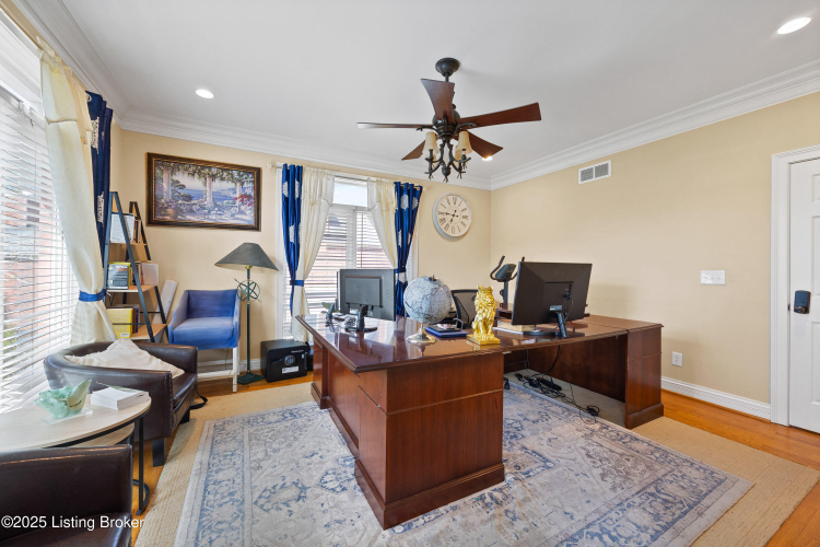 Listing Image 23