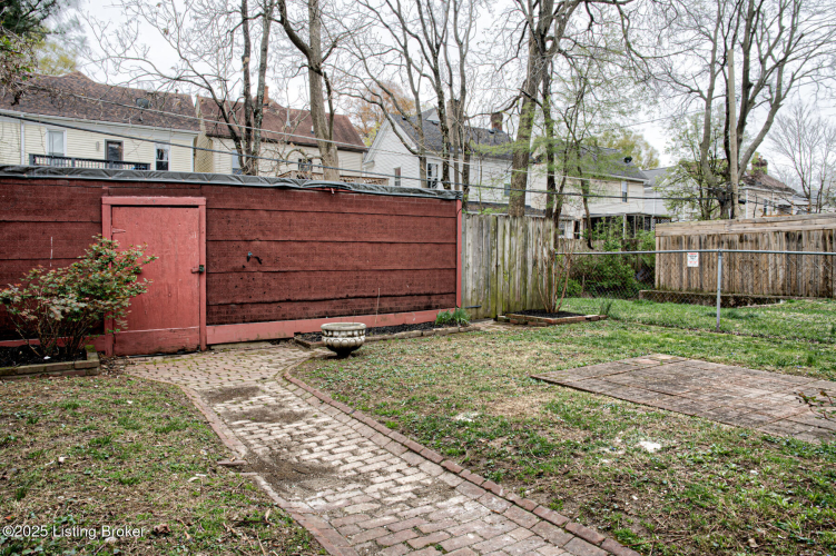 Listing Image 19
