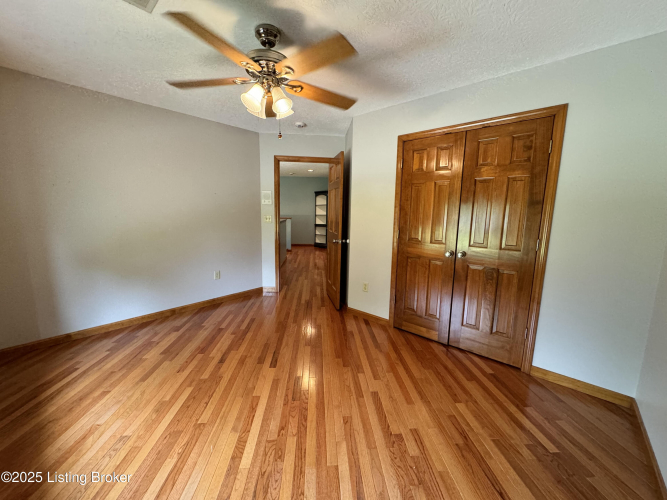 Listing Image 60