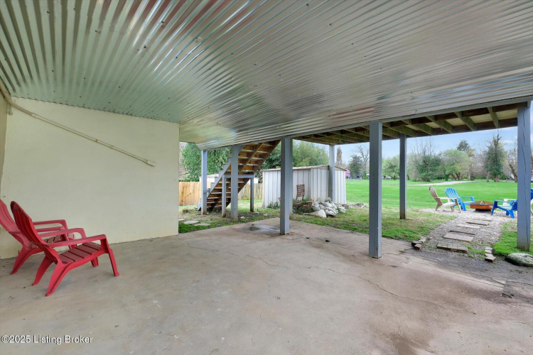 Listing Image 38