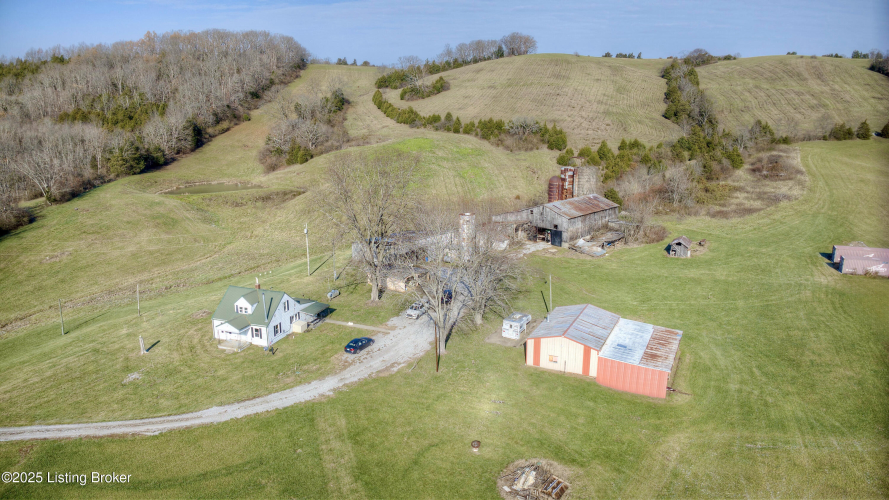 Listing Image 4