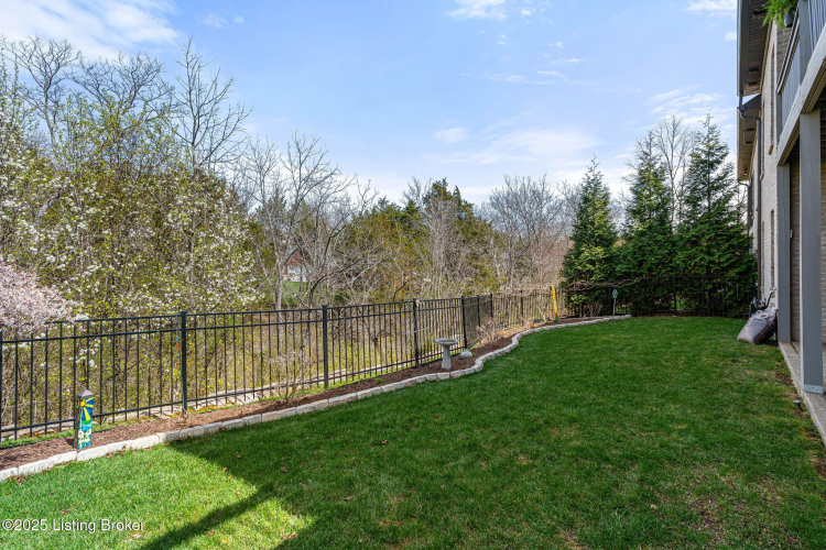 Listing Image 52