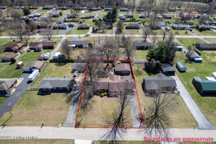 Listing Image 4