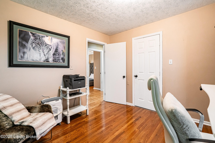 Listing Image 51