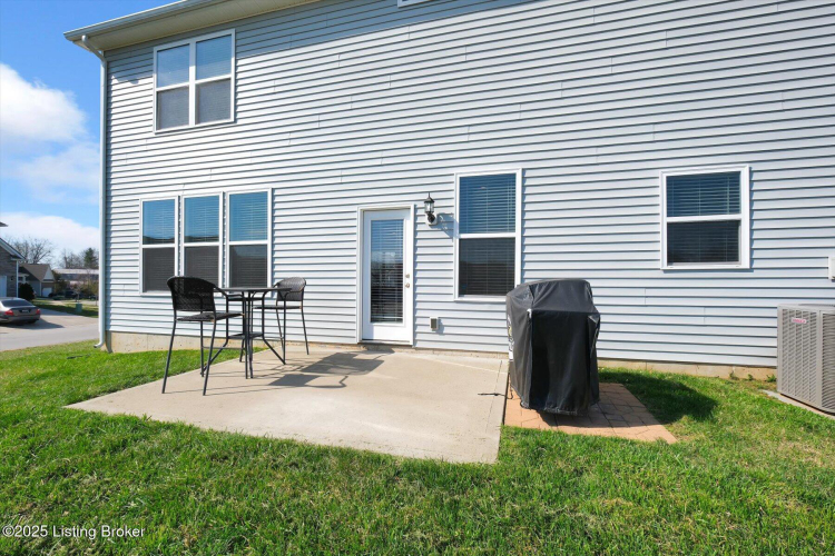 Listing Image 50