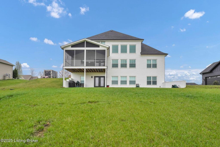 Listing Image 73