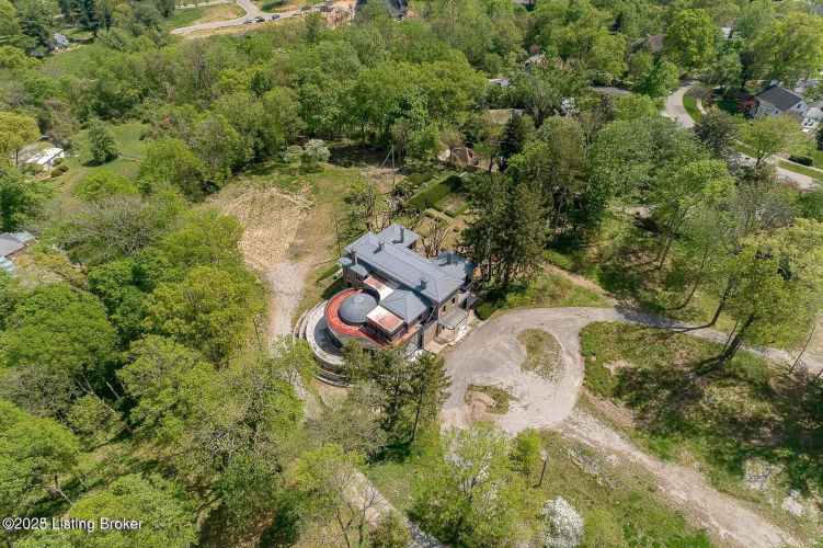 Listing Image 49
