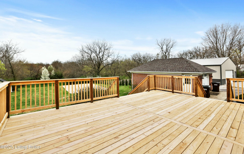 Listing Image 52