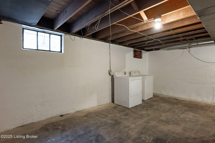 Listing Image 36