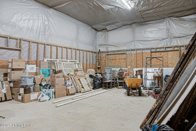 Listing Image 34