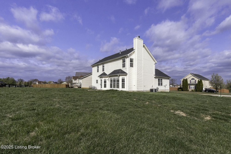 Listing Image 38