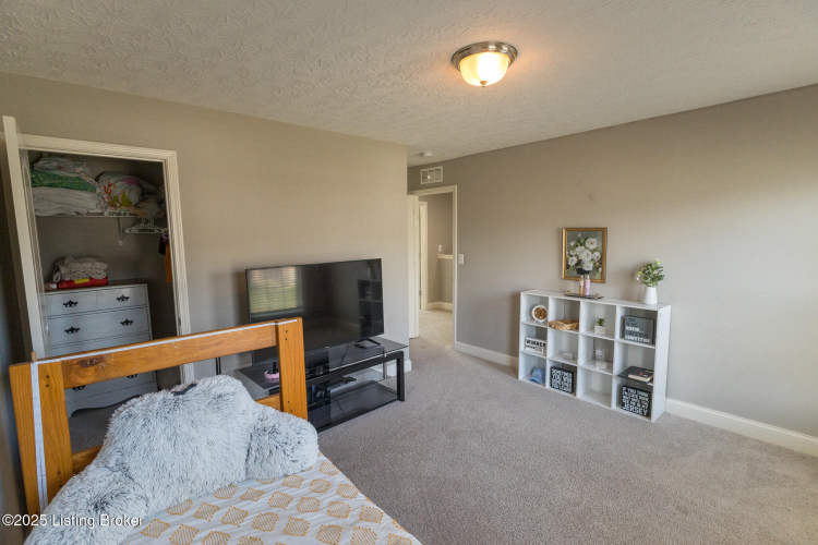 Listing Image 56