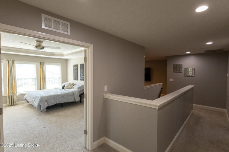 Listing Image 59