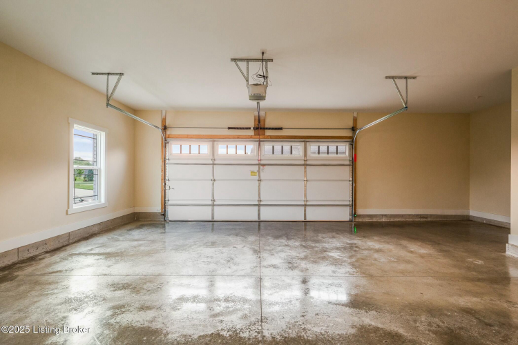 Listing Image 84
