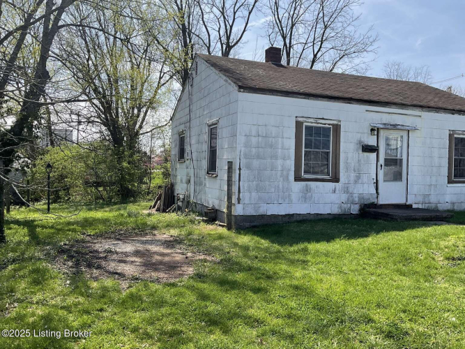 Listing Image 16