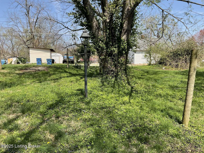 Listing Image 22