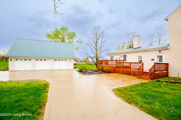 Listing Image 48