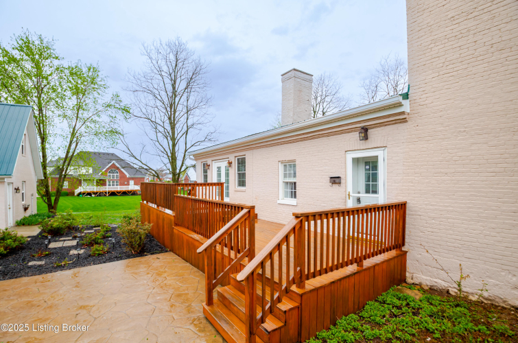 Listing Image 59