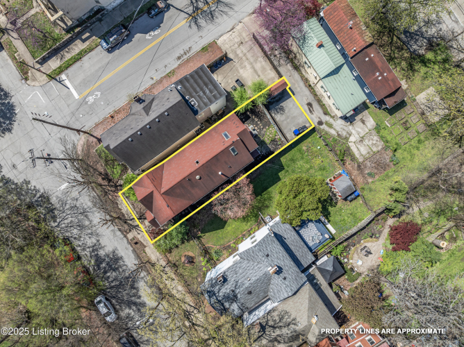 Listing Image 4