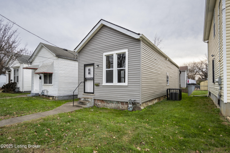 Listing Image 13